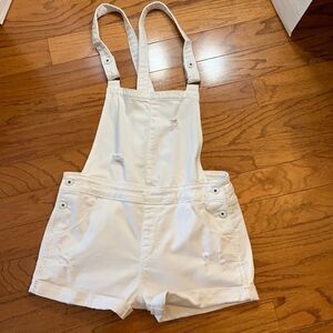 Denizen from Levi’s size medium white denim shortalls
